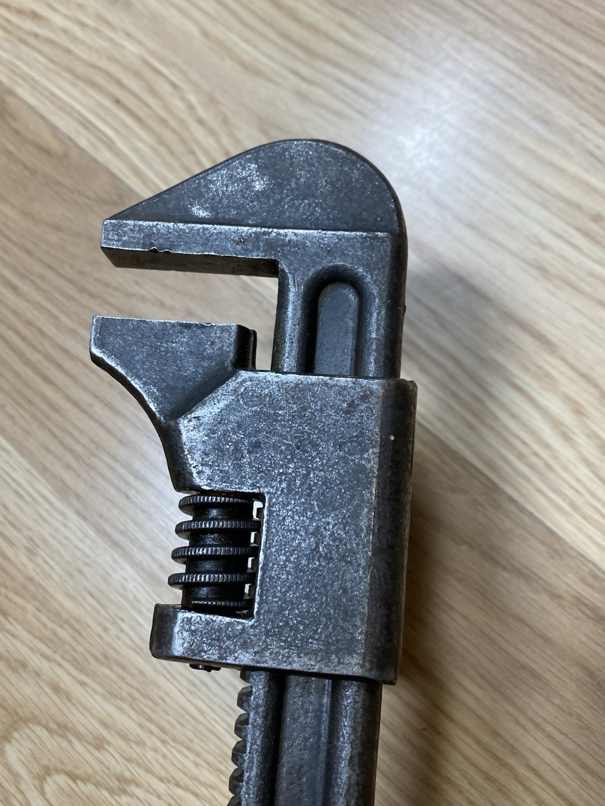 Vintage US NAVY (U.S.N.) Diamond Calk Horseshoe Co. 11” Pipe Wrench – USN N.A.F.