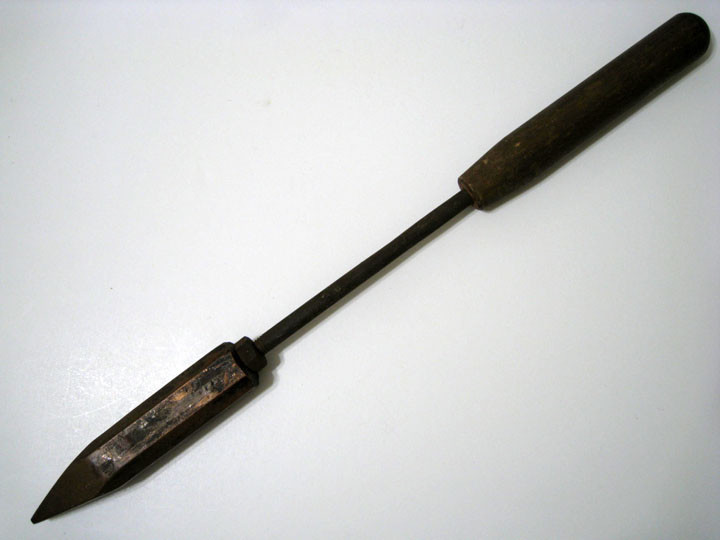 Antique Hand Forged Soldering Iron – 18″ Length – Wood Handle