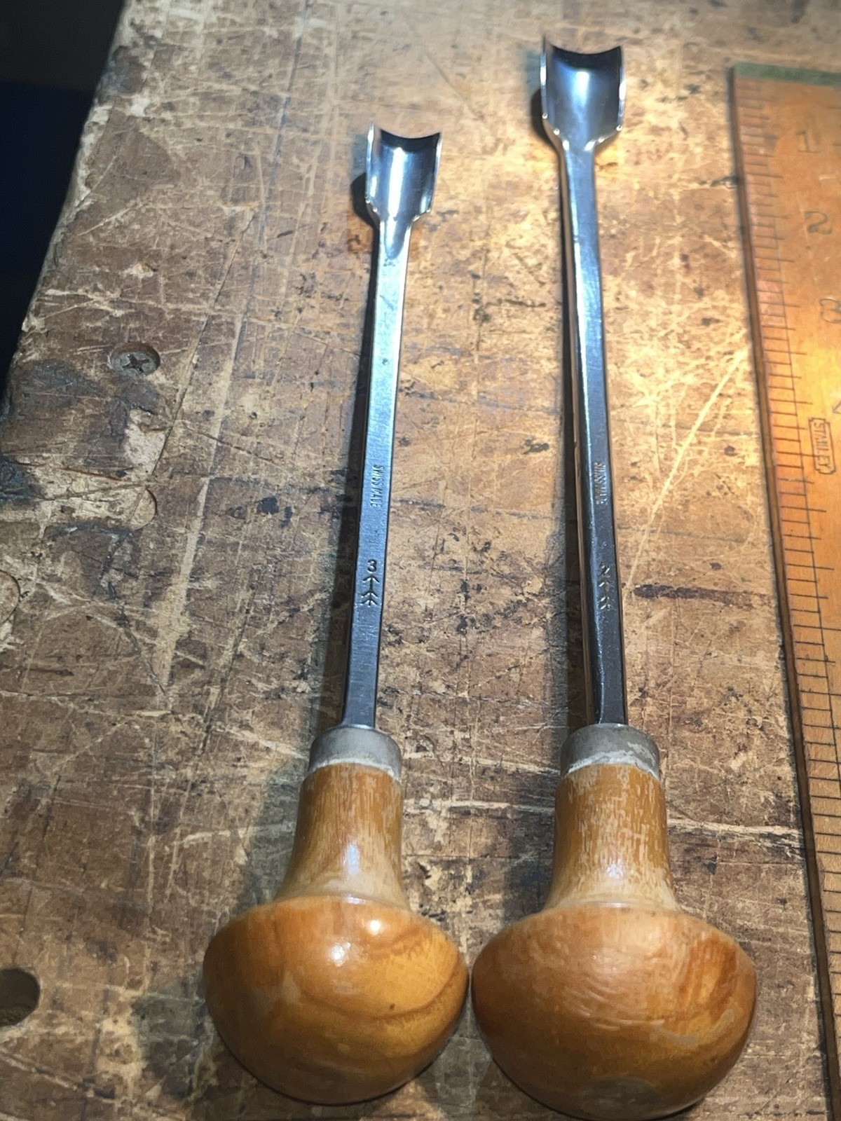 Obsolete ? Pfeil Swiss Made Luthiers Gouges