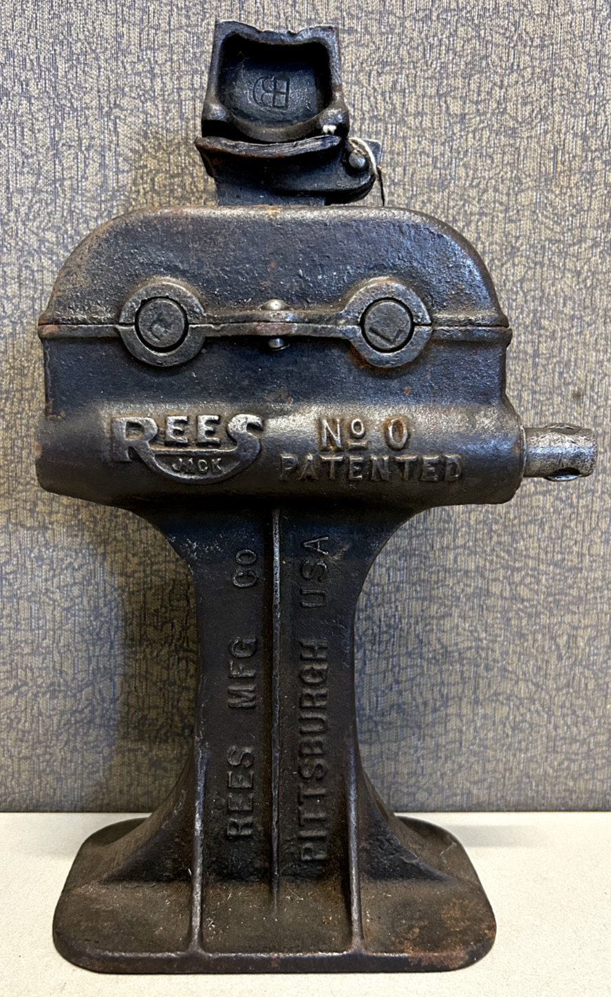 Vintage Rees MFG Co No.0 Jack One Ton Lift 6 In.