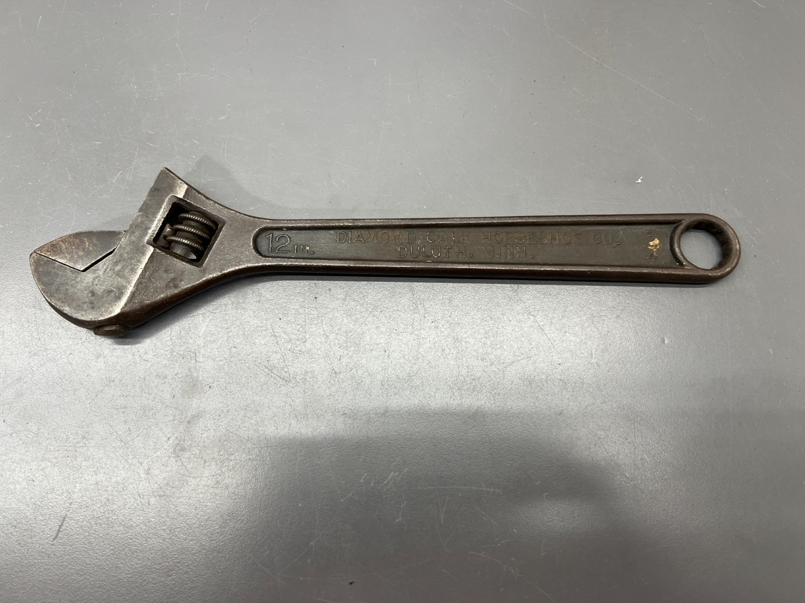 (U) VINTAGE DIAMOND CALK HORSESHOE DIAMALLOY 12″ ADJUSTABLE WRENCH BLACK VGC USA