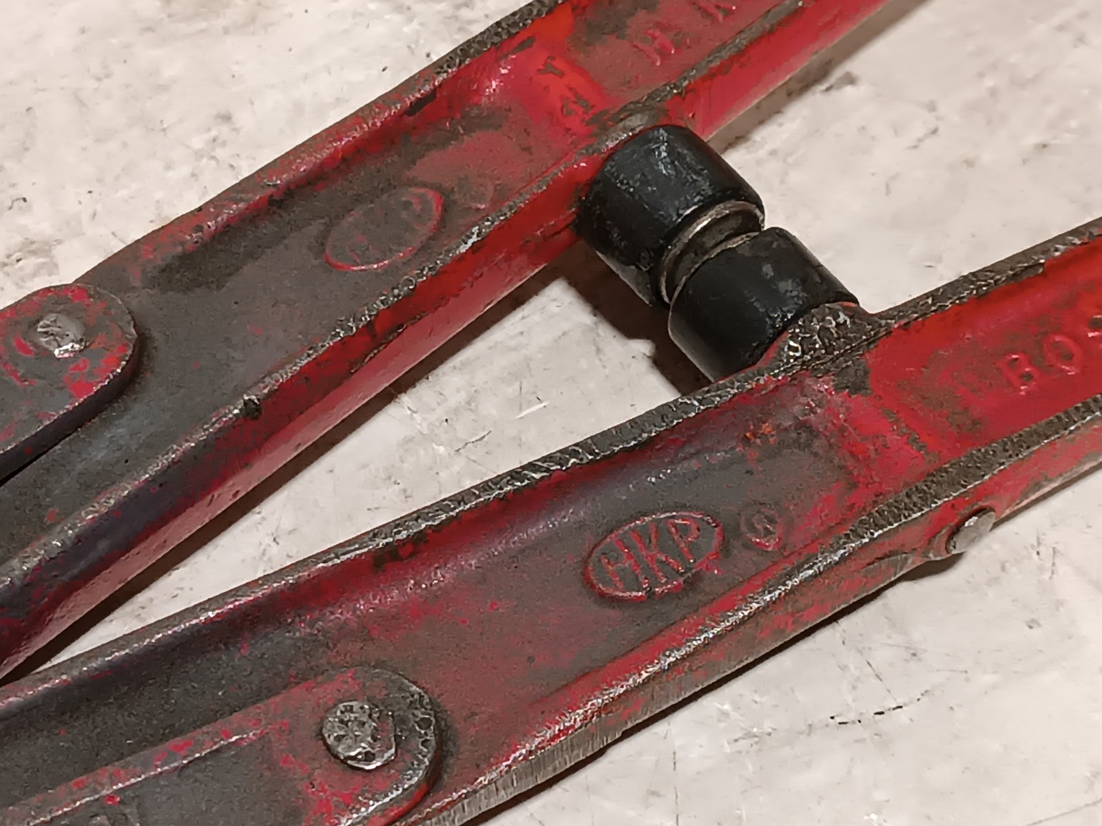 H.K. Porter Inc. (HKP) No. 2 Al/Cu Cable Cutter/ Clipper, vintage/antique, red