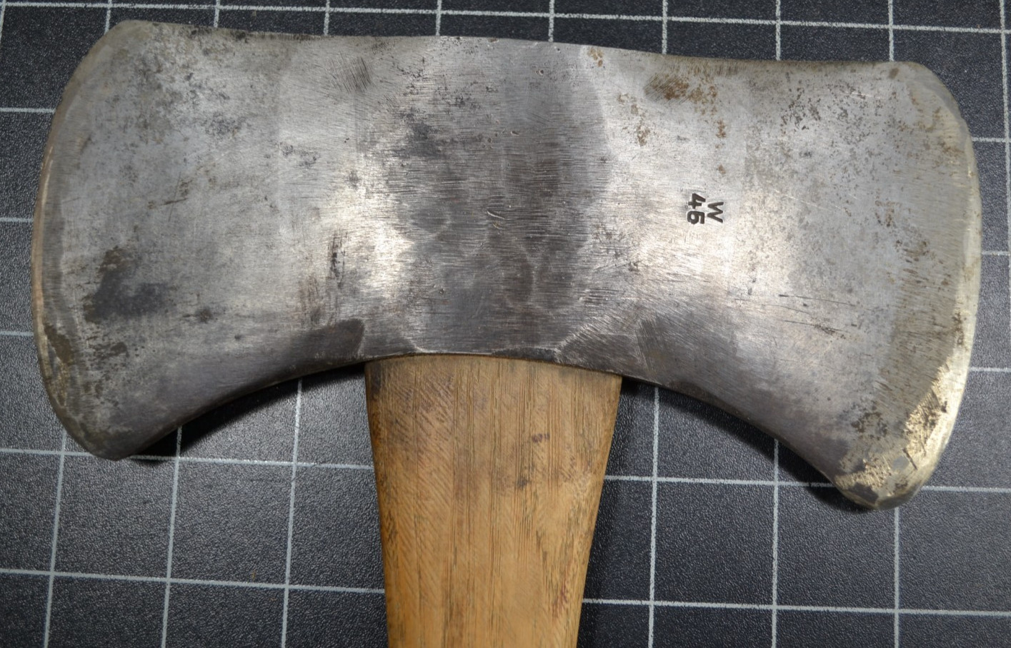 KELLEY-HOW-THOMSON CO. – OLD TIMER – 3 1/2# – DOUBLE BIT AXE