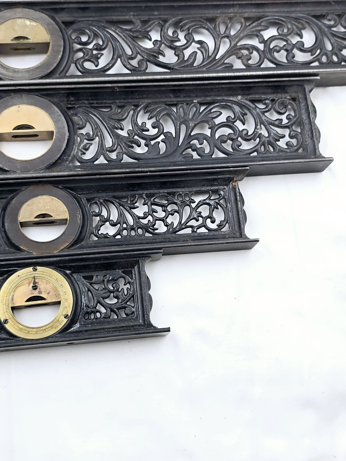 DAVIS SPIRIT LEVELS 24″ 18″ 12″ 6″ ANTIQUE CAST IRON LEVEL 1867 Pat. Rare Set