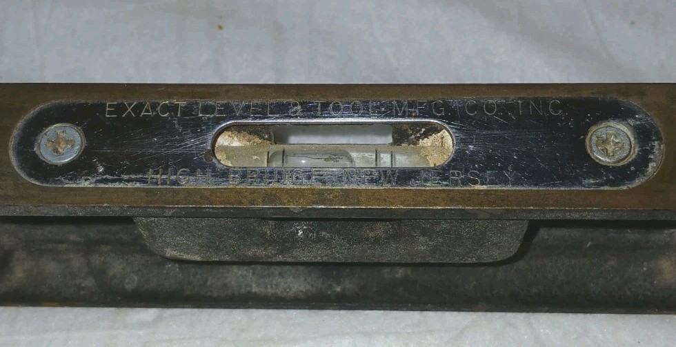 Vintage Line Level Exact Level & Tool Mfg Co. Steel Level Made in USA Heavy Rust