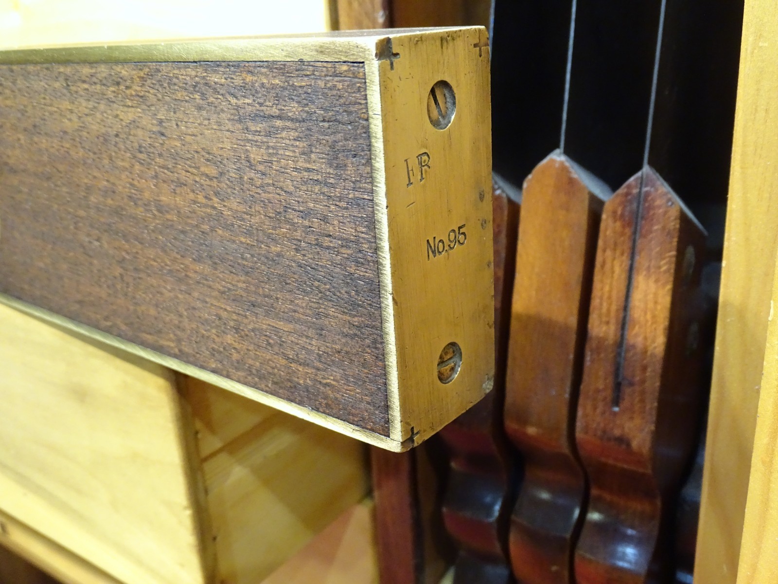 Stanley Rule & Level Type 6A 28″ Fully Brass Bound No 95 Mahogany Level & Plumb