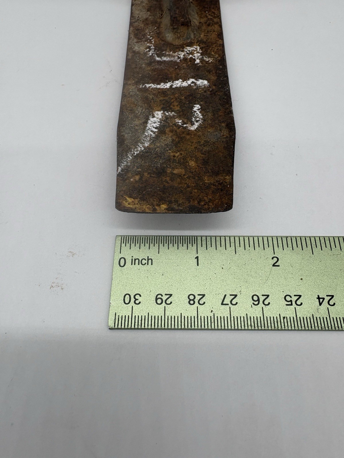 Vintage Solid Metal Pick Axe Garden Digging/Roofing Tool Head 9.5″ x 1.5″