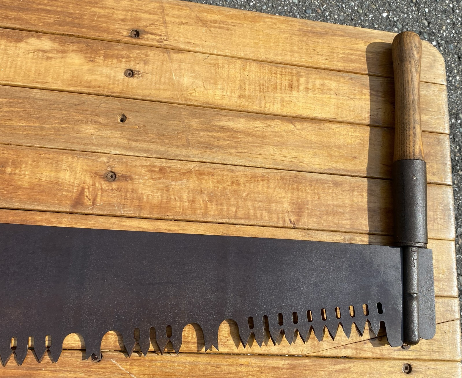 CROSSCUT SAW 66″x 5 1/2″ WIDE BLADE Wooden MAPLE LEAF Handles Lumberjack Logging