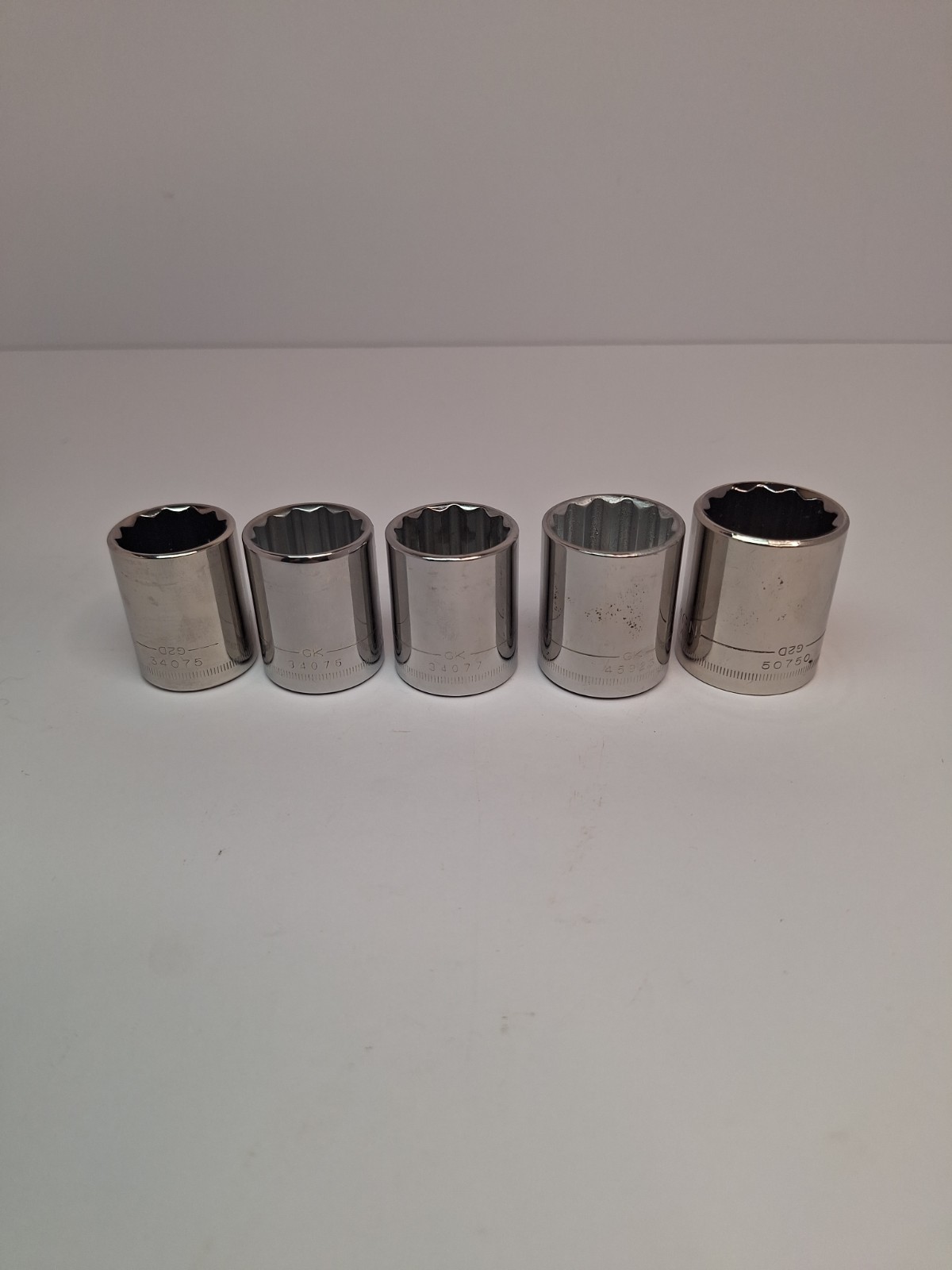 Vintage Craftsman USA Metric/SAE Large 5pc 1/2″drive Socket Set #34574/#34572 B3