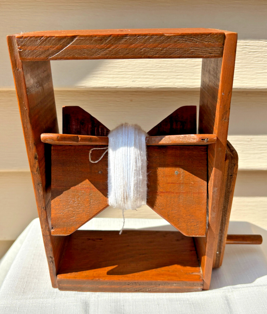 Vintage String Winder for Workshop Tool Shed – Handmade Wood Early to Mid 1900s