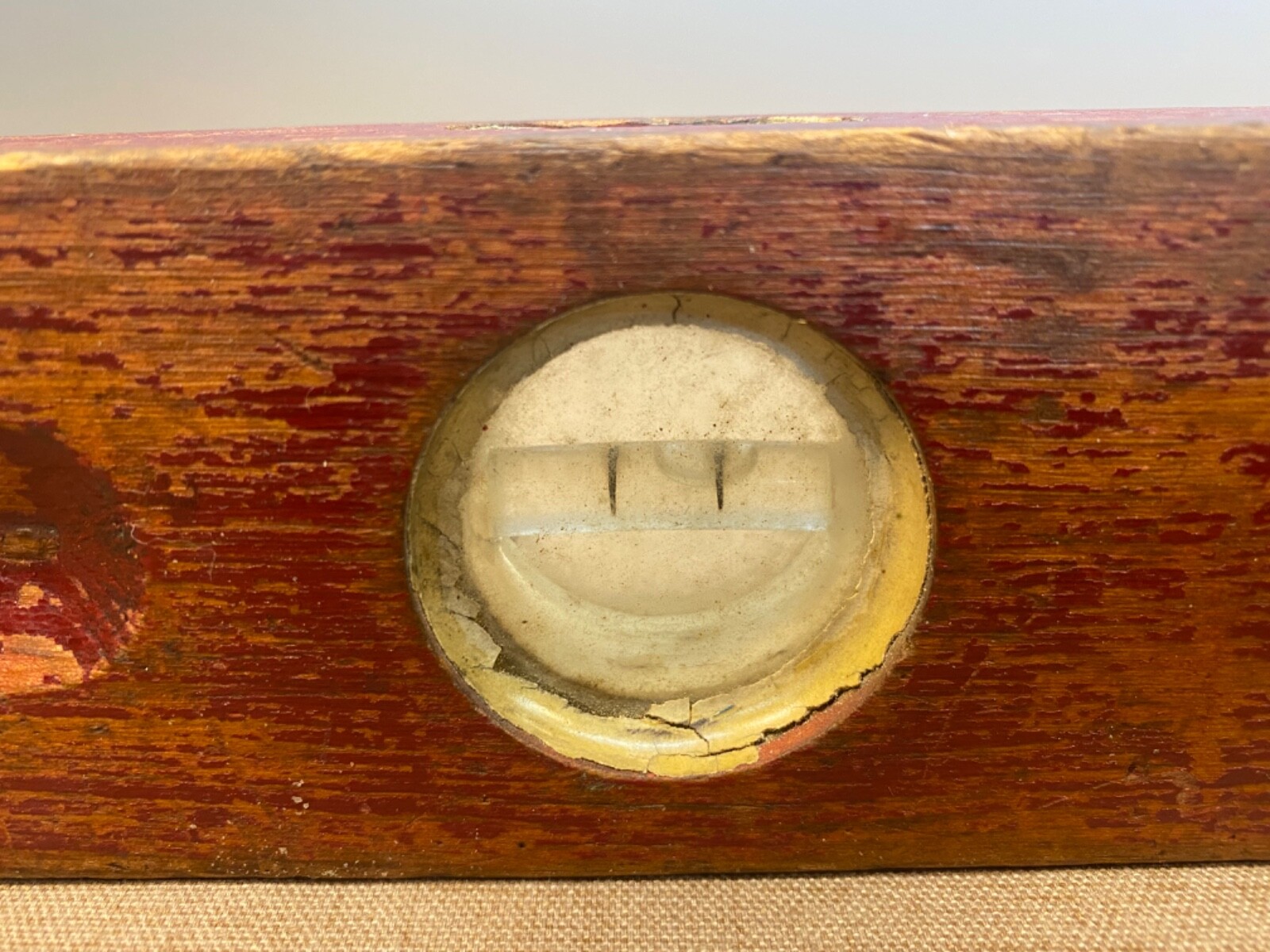 Vintage 24″ Millers Falls Wood Level No 324, Good Vials, w/ Mfg. Brass Plate