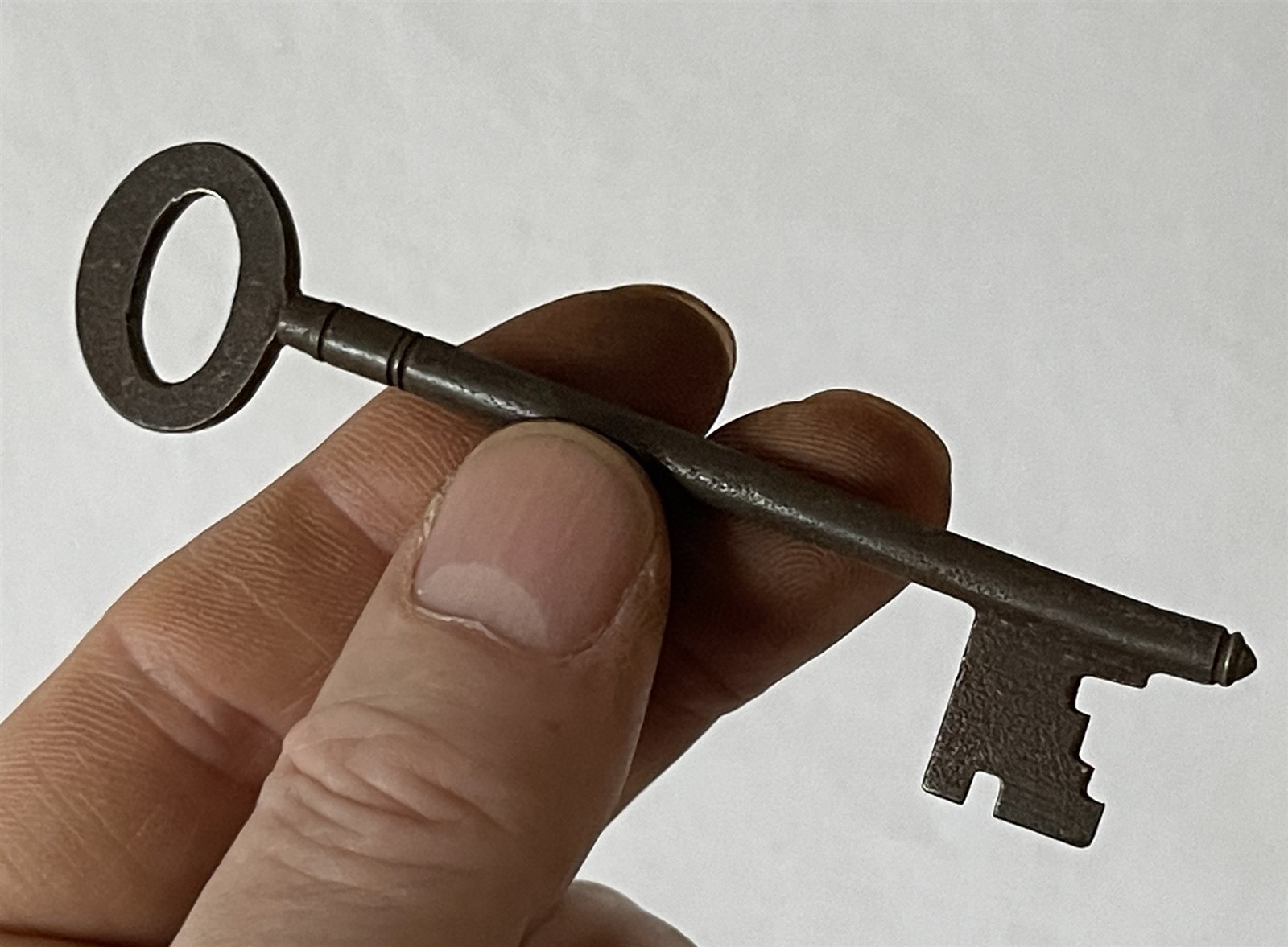 Vintage Antique Metal Skeleton / Ornament / Escape Room Key ~9cm Long #pC194
