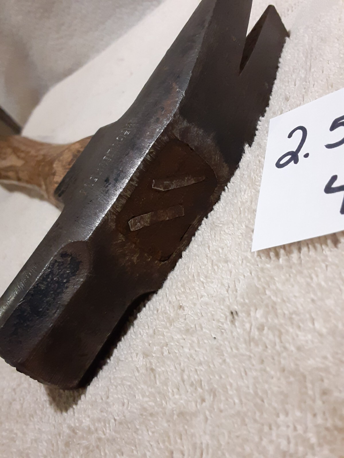 HEAVY CLAW HAMMER A96 2.56 LBS MARKED 4