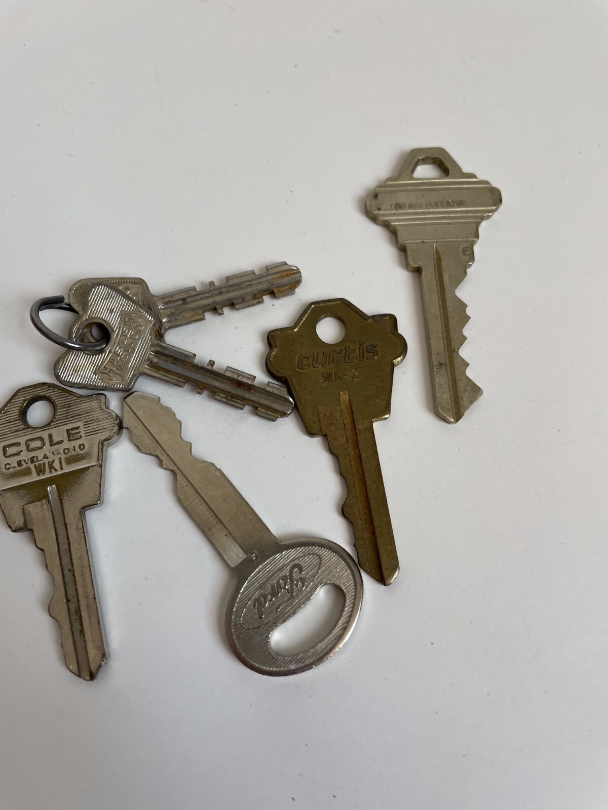 Vintage Keys Mixed Lot of 8 Signed Ford Cole Master Lock Schlage Great