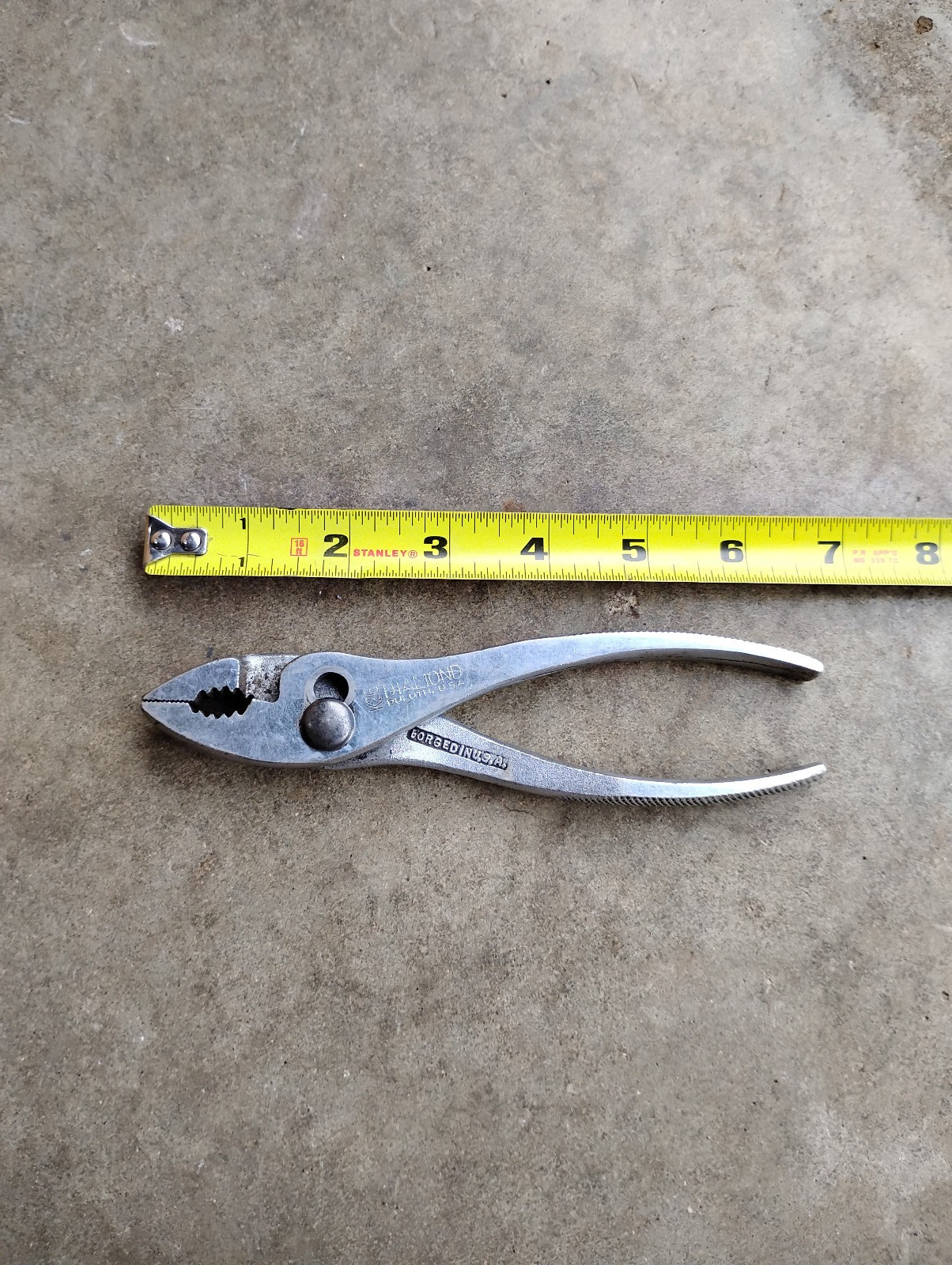 Vintage 6 1/2″ Length ** DIAMOND CALK HORSESHOE *** Slip Joint Pliers K26 USA