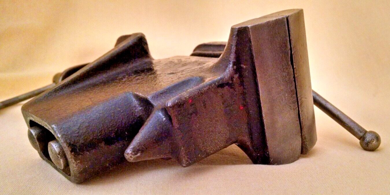 Vise Millers Falls Tools No 1700 Vintage Bench Anvil Black Hobby General Purpose