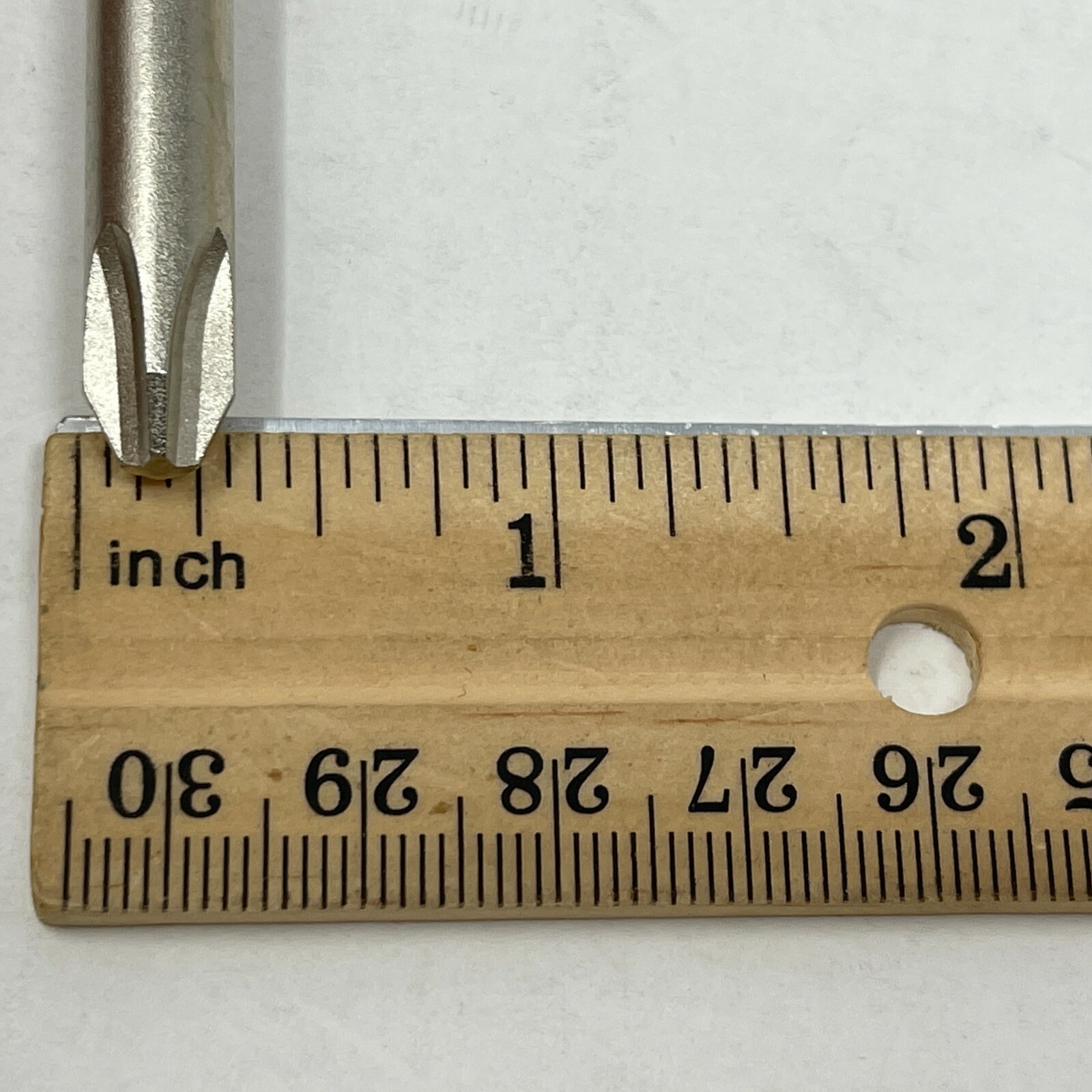 Kipper Tools P3 5/16″ Phillips Head Screwdriver 6″ (11″ L w handle) Made in USA