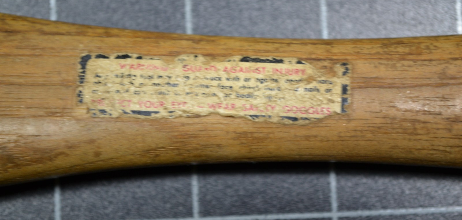 TRUE TEMPER – #400H – HALF HATCHET WITH ORIGINAL HANDLE – NEARLY NEW