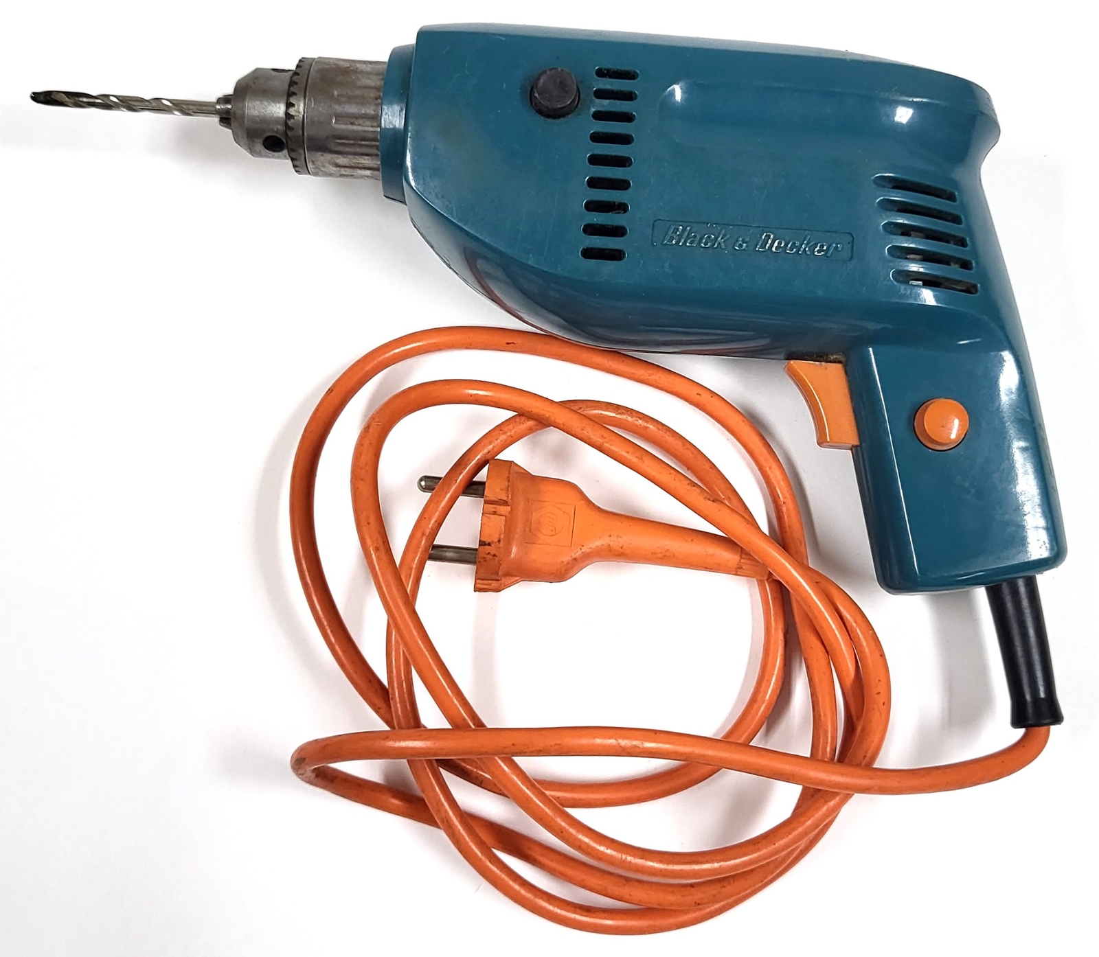 Vintage Black & Decker Drill D12 P2868 – 220V Europlug, Tested & Works