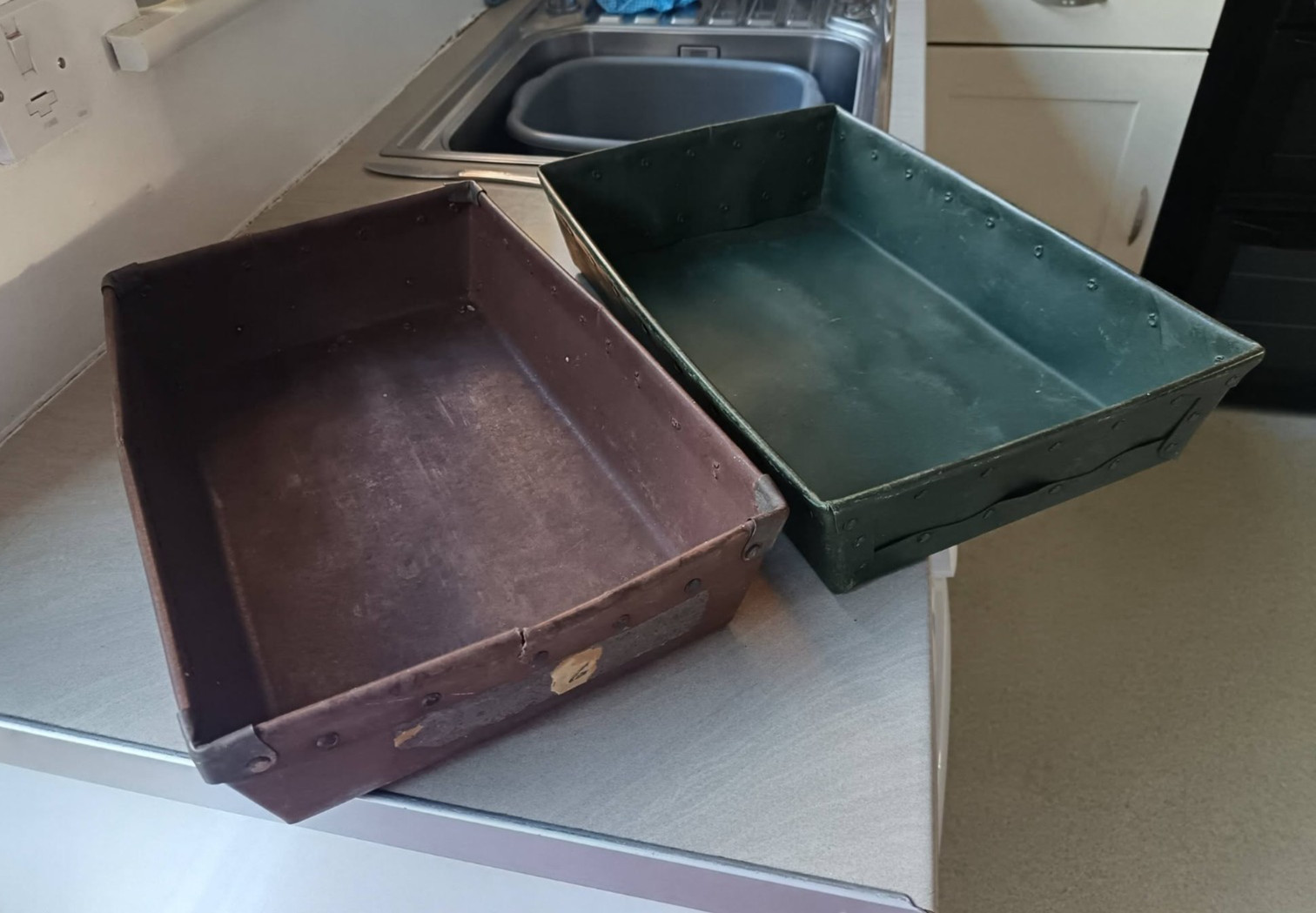 2 vintage industrial storage totes 1 green 1 brown 43 x 28cm