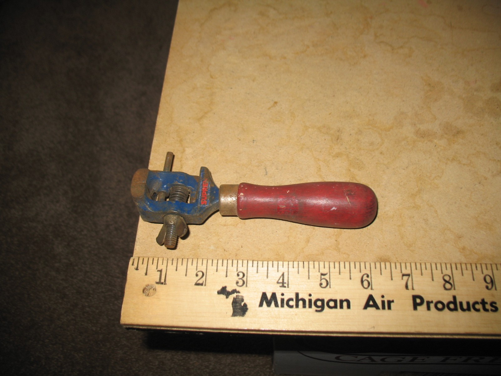 VTG SUPREME BRAND HANDHELD WOOD HANDLED VICE TOOL JEWELERS CRAFTERS GUNSMITH