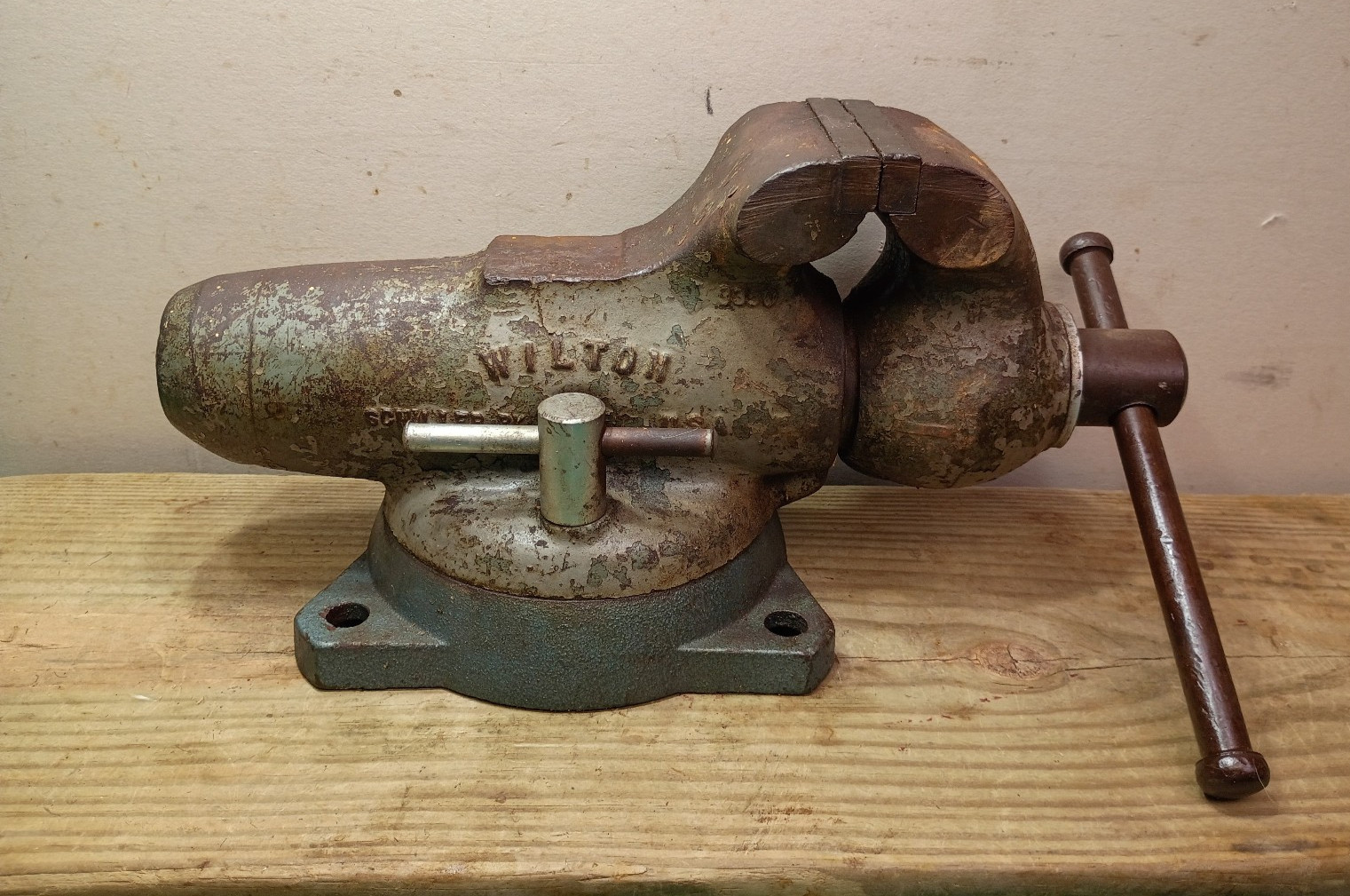Vintage Wilton Schiller 835 Bullet Vice w/ Swivel Base #3350 4″ Jaws