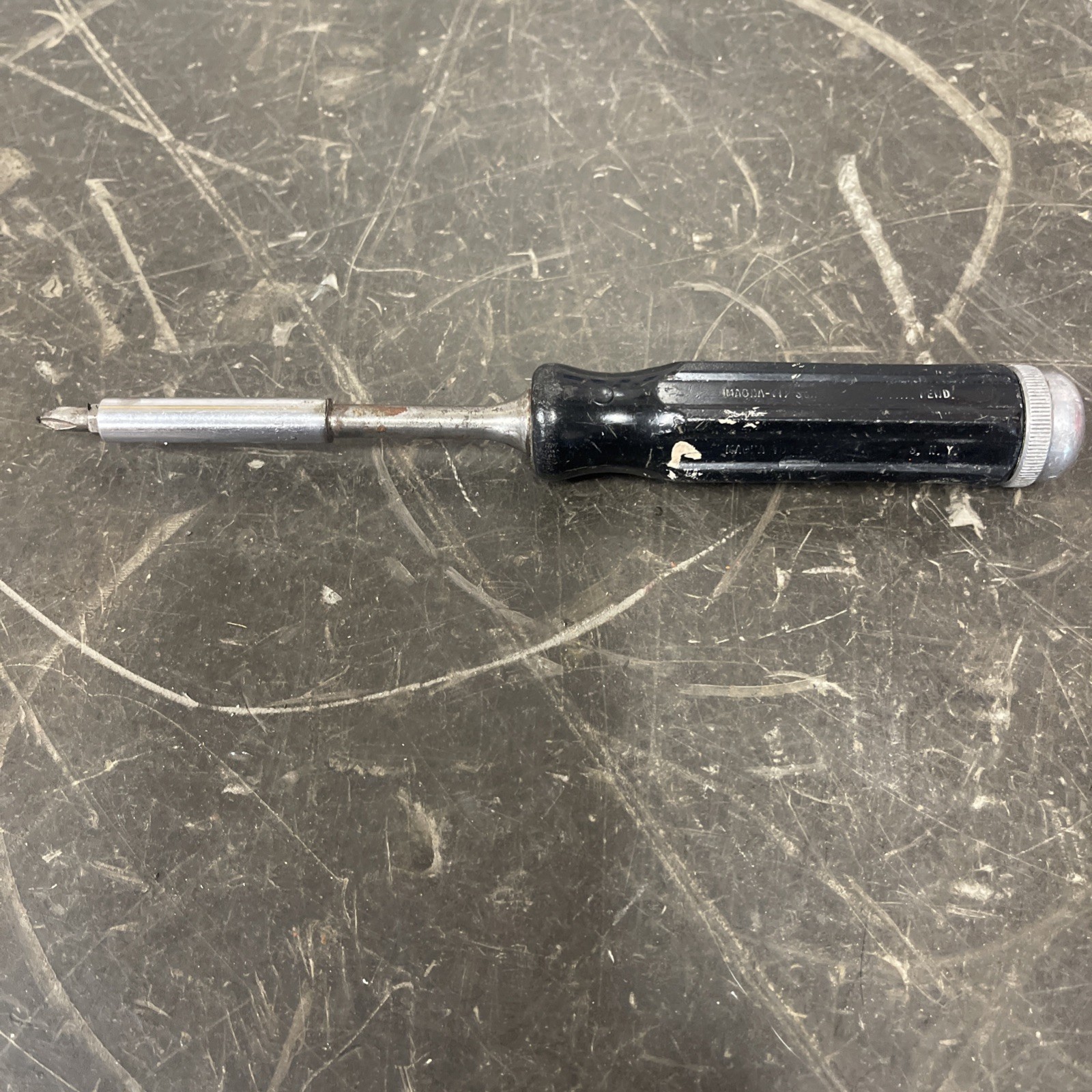 Magna Driver Corp. Magna-Tip Magnetic Bit Driver 8”L VTG 1950s USA Made Tool