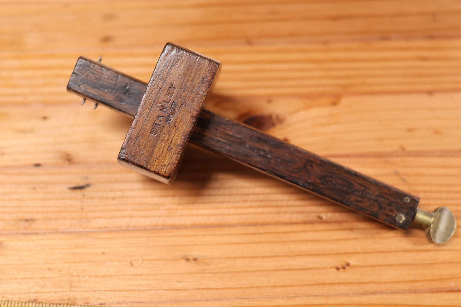 Stanley No. 77 Rosewood Mortise Gauge