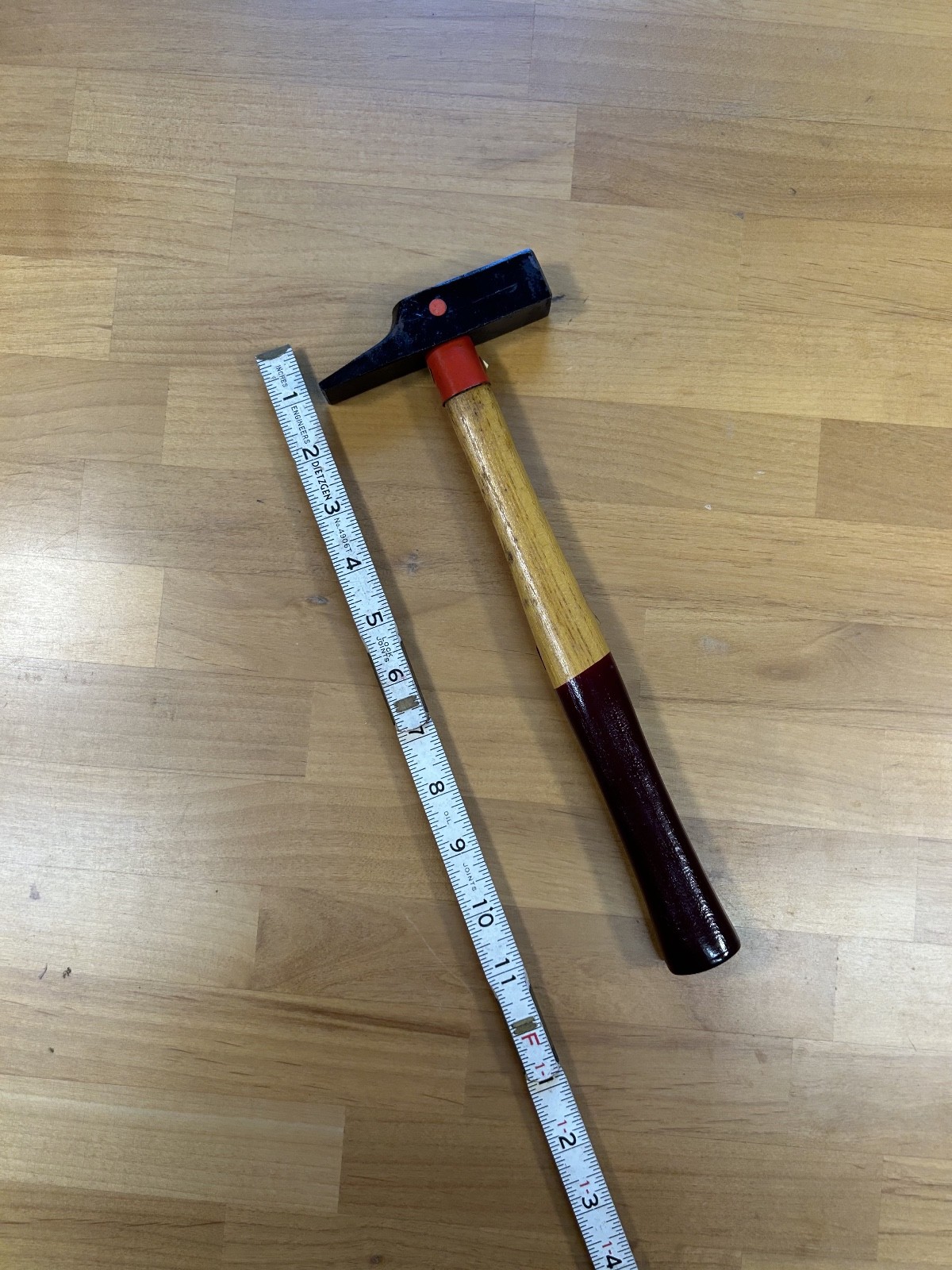 Habero Cabinetmaker’s Hammer 22mm head, 230 grams.