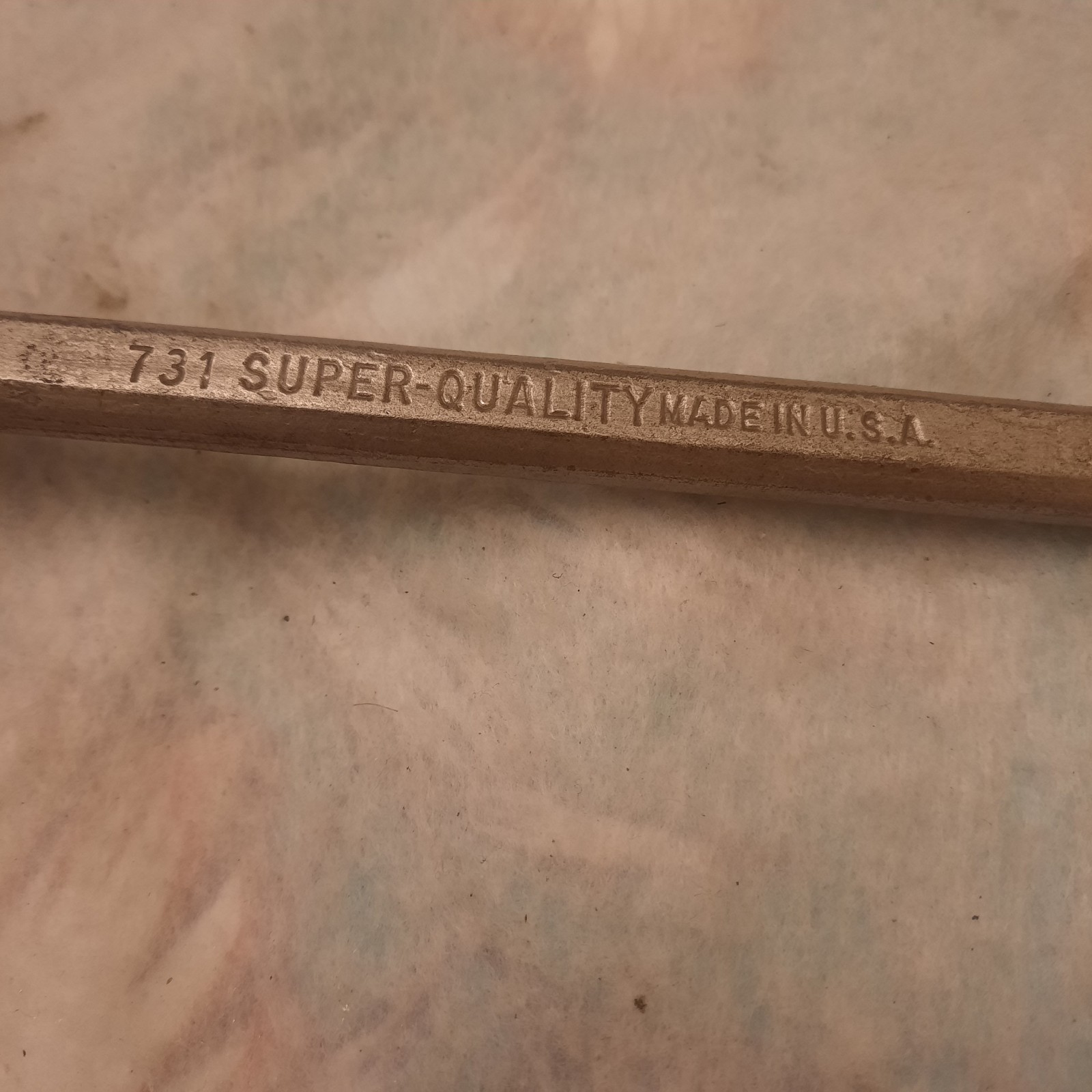Indestro Super-Quality 731 Offset Box Wrench 1/2X9/16 12 point. Vintage. USA.