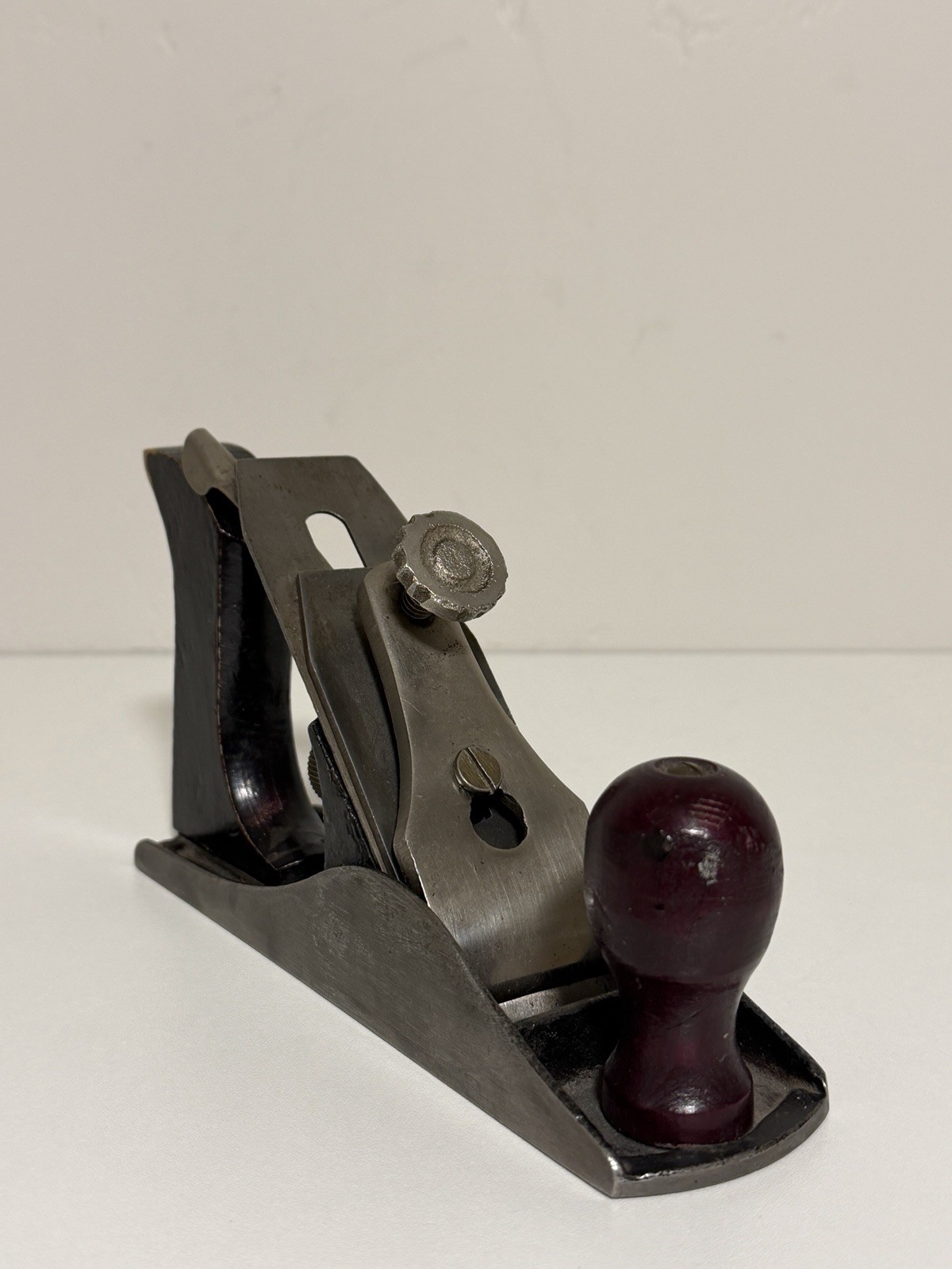 Vintage Premier No. 3 Hand Wood Smooth Bottom Bench Plane 8.25”