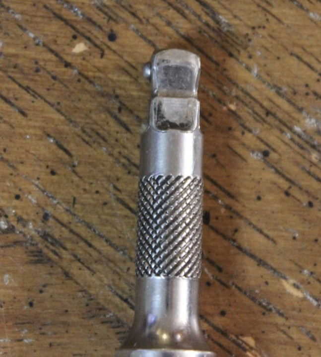 Snap-On 1/4″ Drive 2″ Knurled Chrome Friction Ball Wobble Plus Extension TMXWP2