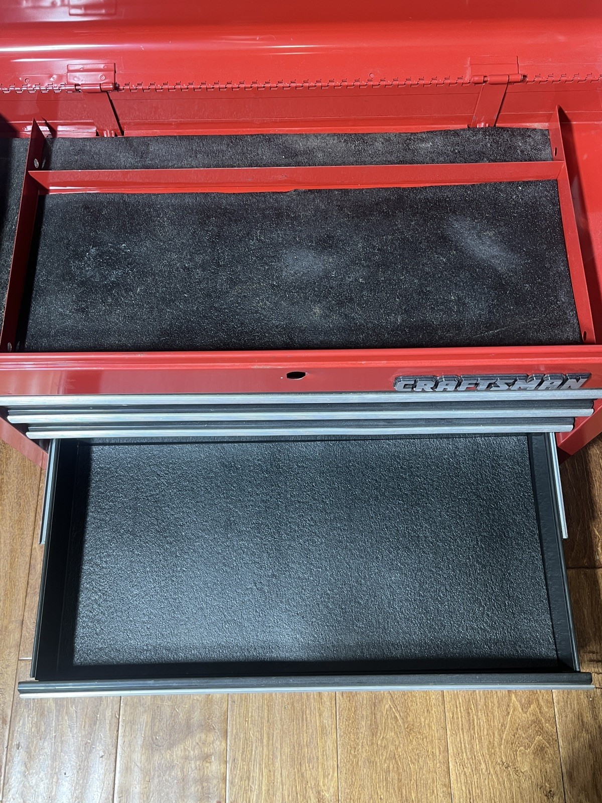 ***VINTAGE CRAFTSMAN TOOLBOX no lock/no key***