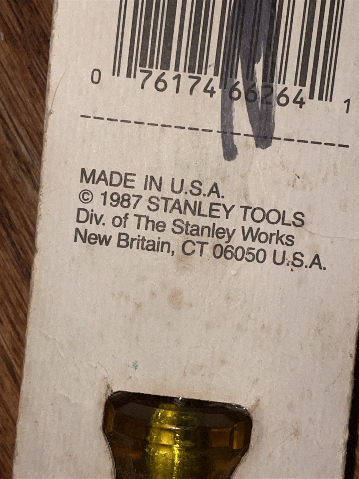STANLEY Professional USA 1/4″ x 4″ Shank Slotted Flat Tip Screwdriver 66-264 NOS