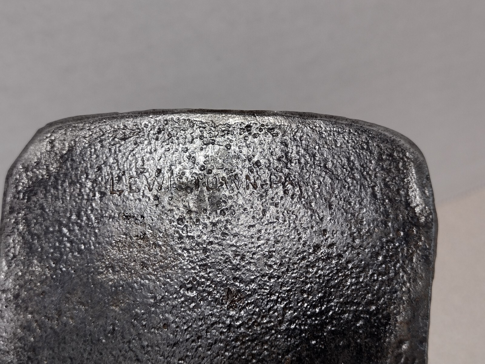 Vtg Single Bit Axe Head 3lb 2 oz 4.5” Bit Marked Lewistown PA (143)