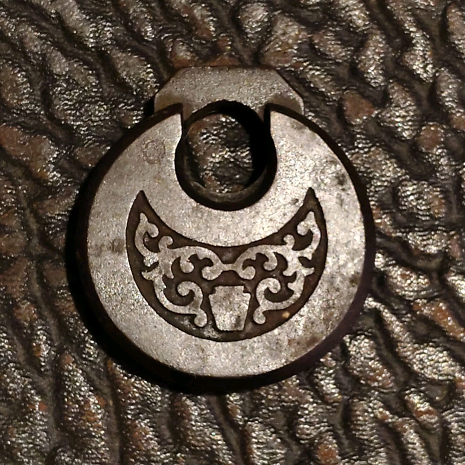 Navy Padlock Has Key