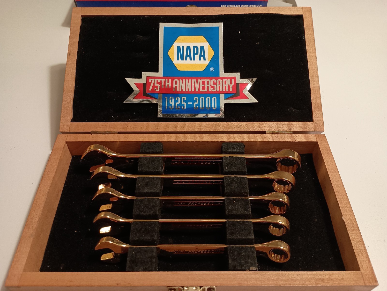 NAPA 75th Anniversary 14k Gold Plated 5 piece Metric Wrench Set w/Wood Case