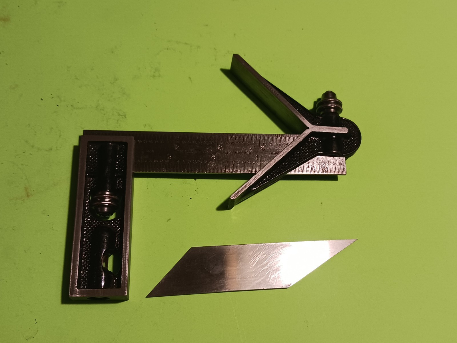 STARRETT no. 13 Double Square 4pcs Head 6 & Bevel Rules center head works great
