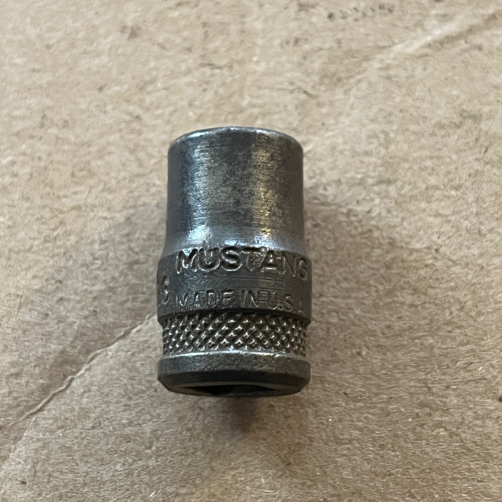 1940s Vintage 1/4″ Drive x 5/16″ MUSTANG MM610 Socket 6 pt USA