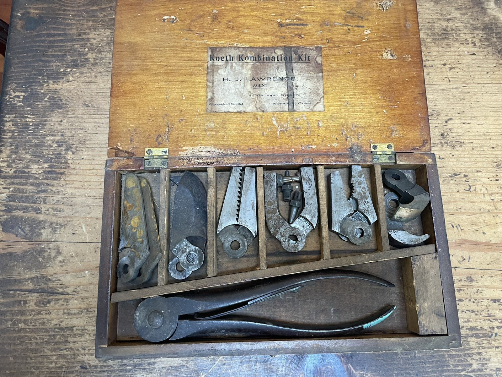 Antique Currier-Koeth’s Kombination Tool Kit in Original Box