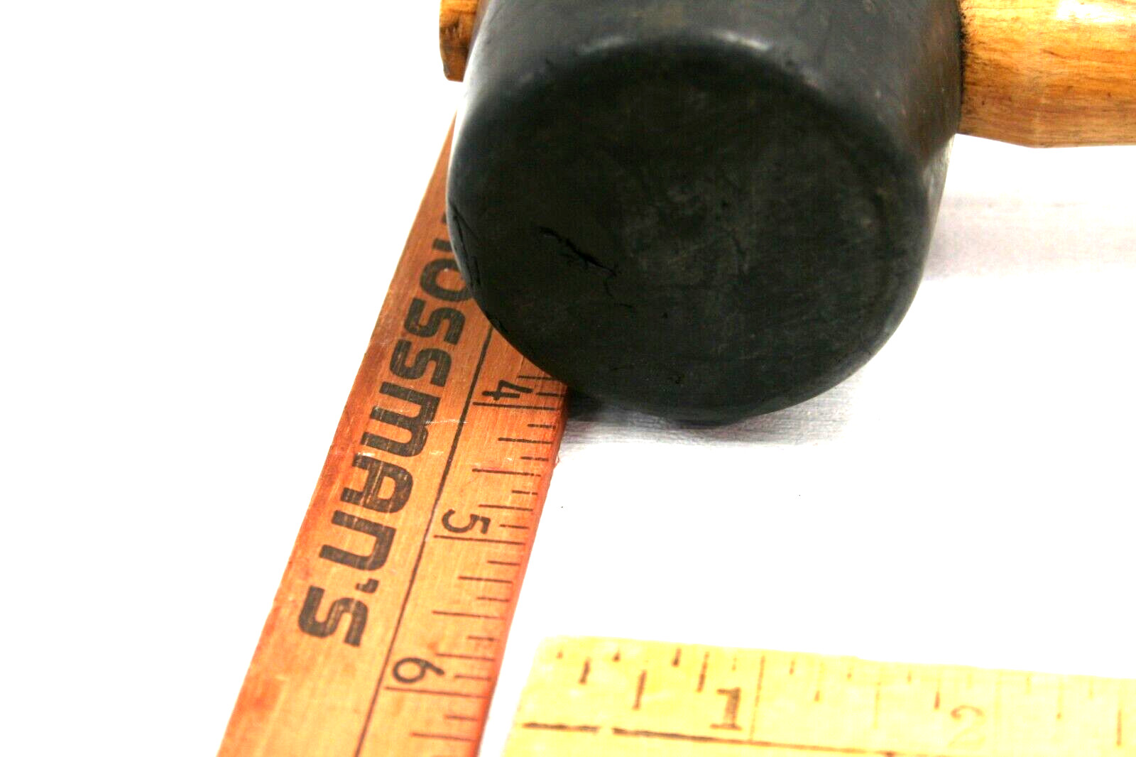 Soft Blow Mallet Hammer Unknown Brand Rubber Tip 12 3/4″ length 4″ head