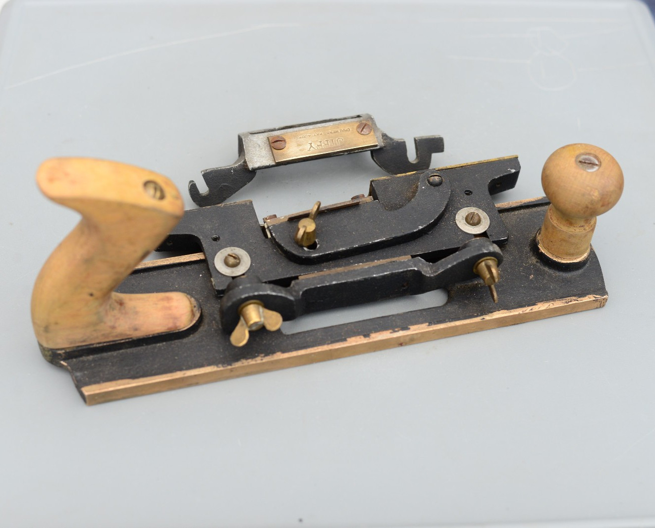 Vintage Rare Jiffy Gunmetal Fibre Board Plane CHALMERS PAT 422590, 422596