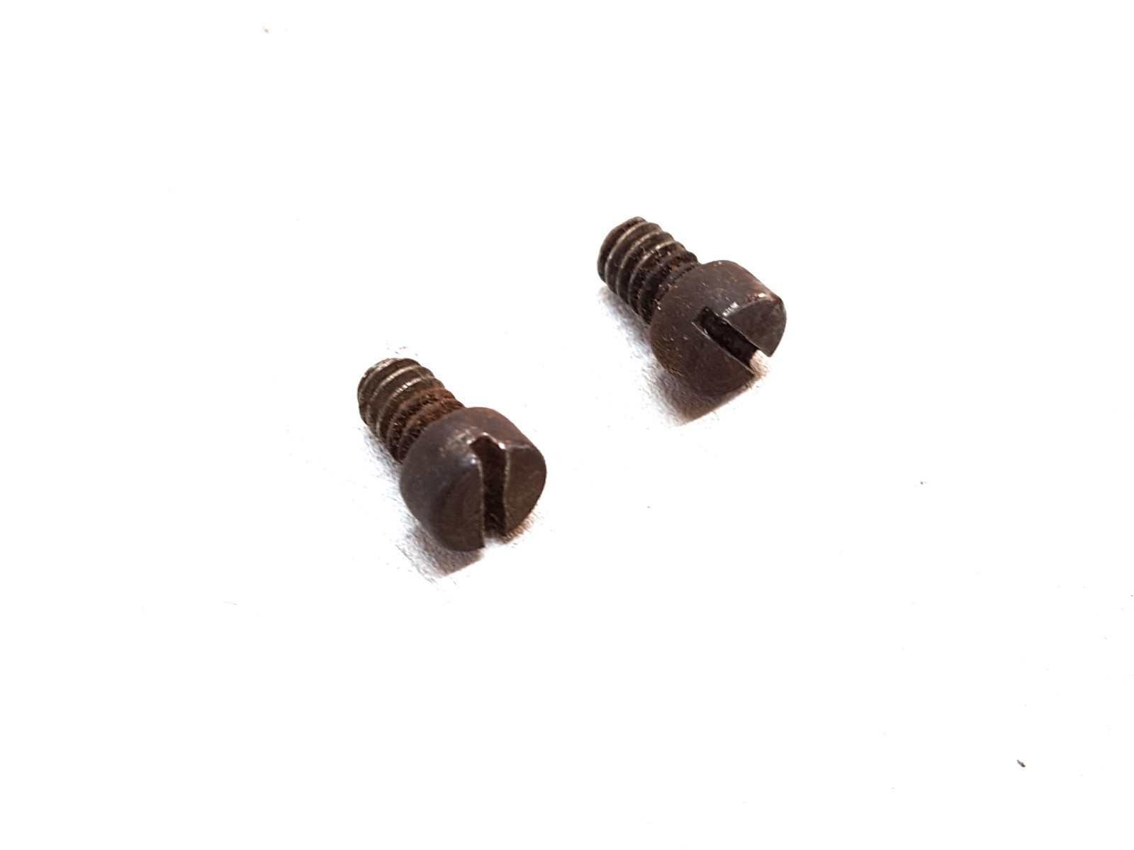 4749 RAPIER No. 040 & 043; Frame to Rods Slotted Screws