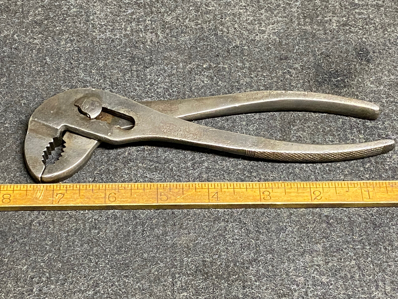 Rare Vintage Hudson Forge Co. 7-1/2” Parrot Jaw Slip Joint Pliers