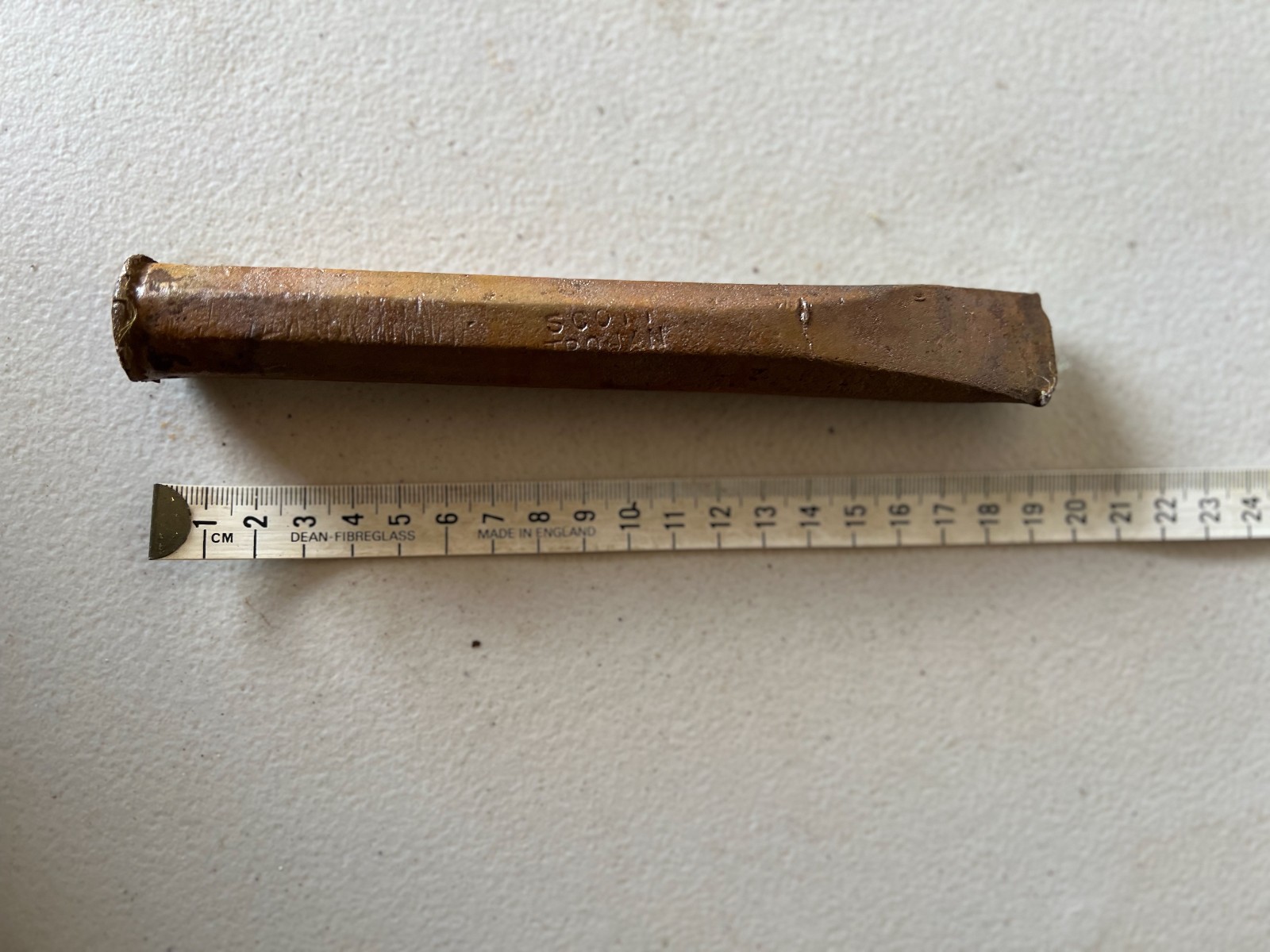 Vintage workshop tools – 3 vintage cold chisels – 1 Scott Trojan 2 unbranded