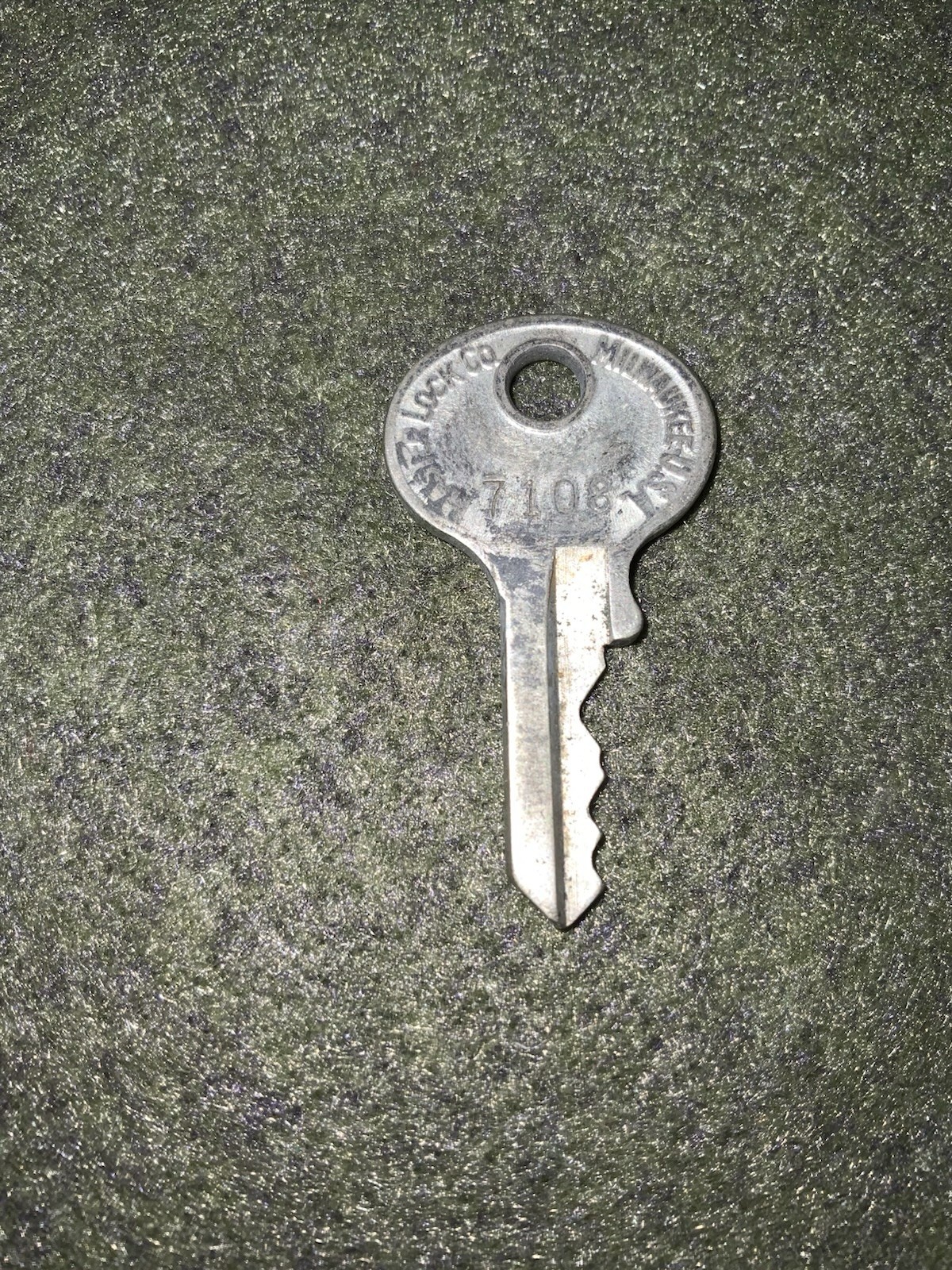VTG Master Lock Key With Lion Logo