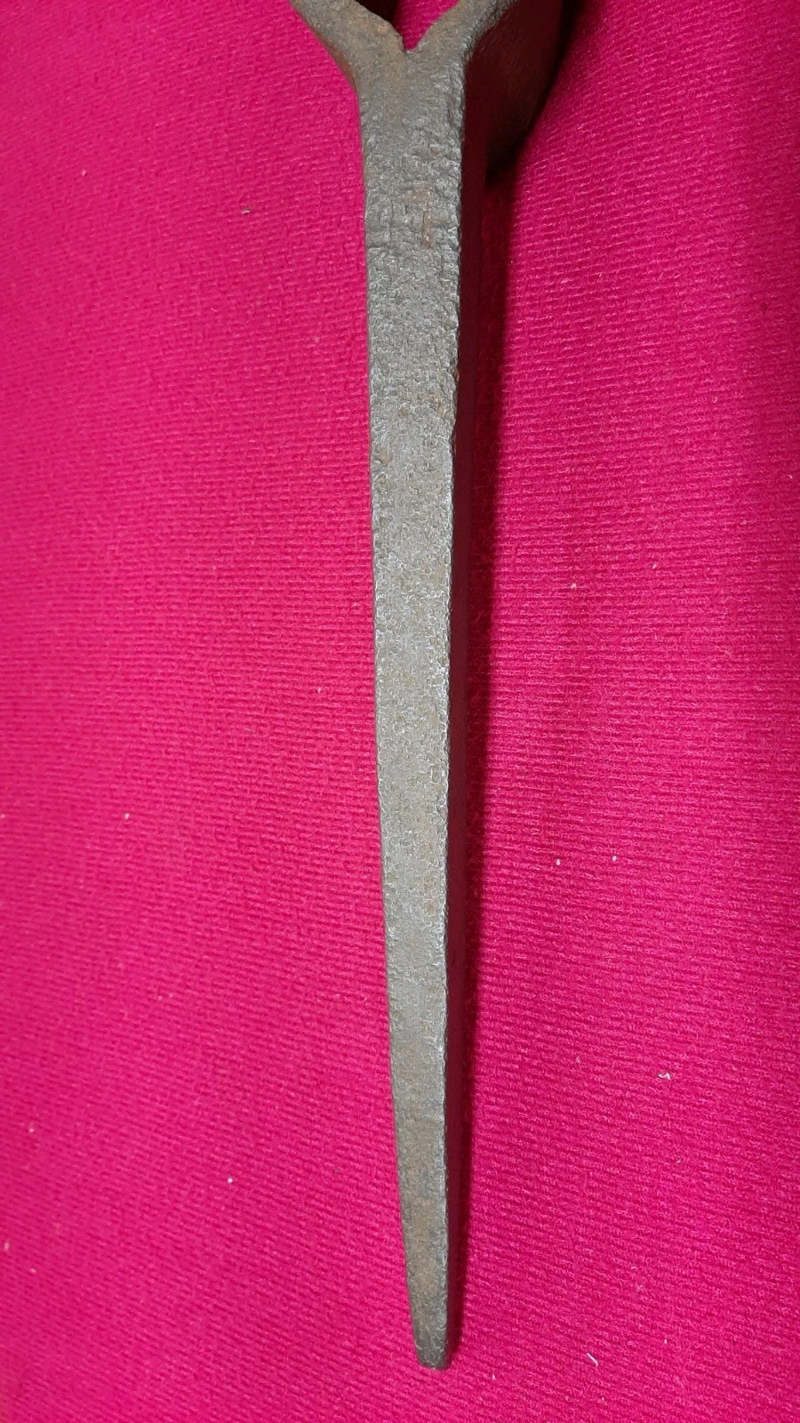 Vintage Unbranded Pick Axe Head 3Lbs 14.8 oz Double Sided 22 Inch Length NICE!