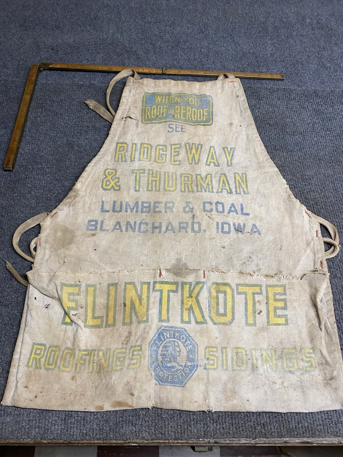 Vintage Carpenters Canvas Apron Ridgeway & Thurman Lumber & Coal Blanchard Iowa