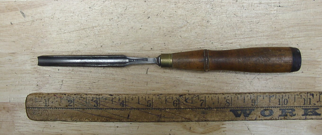 Vntg Buck Bros Tang Gouge Chisel 3/8″ X 4-3/4″ Steel,W/5-1/8″ Buck Bros Hndl,EXC