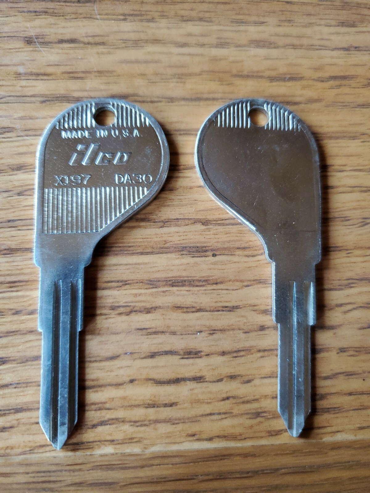 Lot of 2 Ilco X197 DA30 keyblank for 1984-96 Nissan 280ZX & 300ZX Locksmith K697
